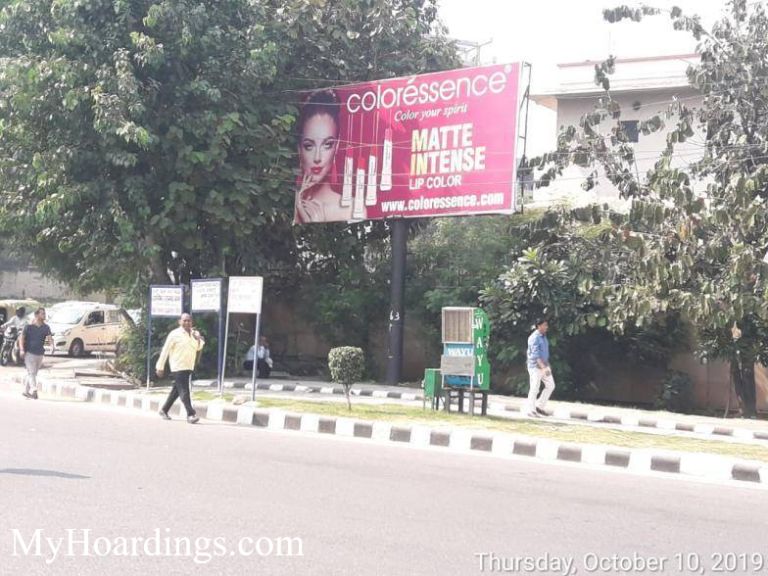 Hoardings ITO Red Light in New Delhi, Outdoor Media Agency New Delhi, Branding company in New Delhi